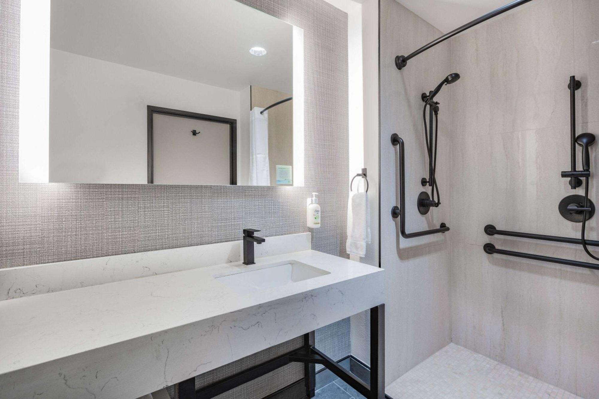 La Quinta Inn & Suites By Wyndham Yucaipa Bagian luar foto