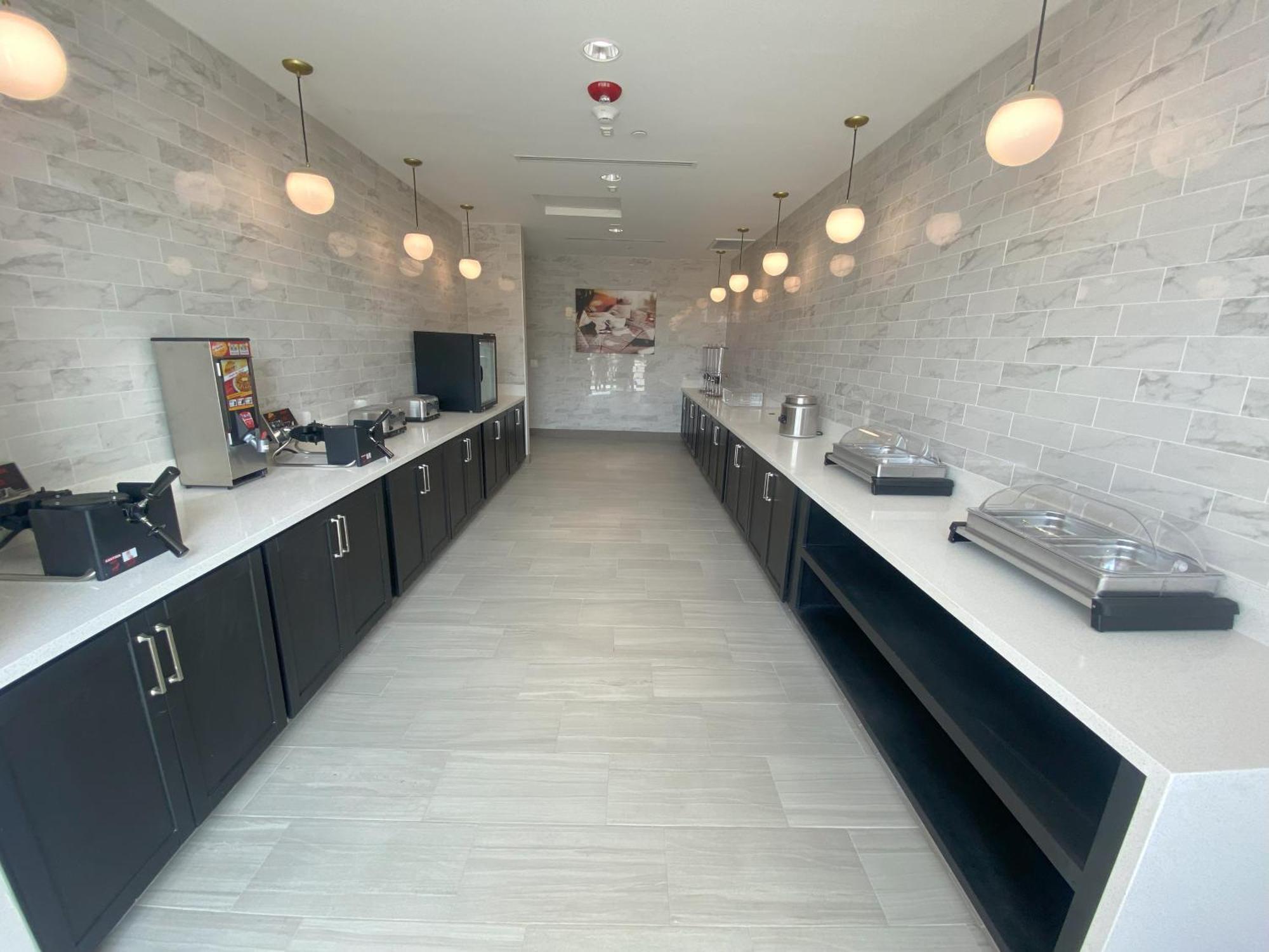 La Quinta Inn & Suites By Wyndham Yucaipa Bagian luar foto